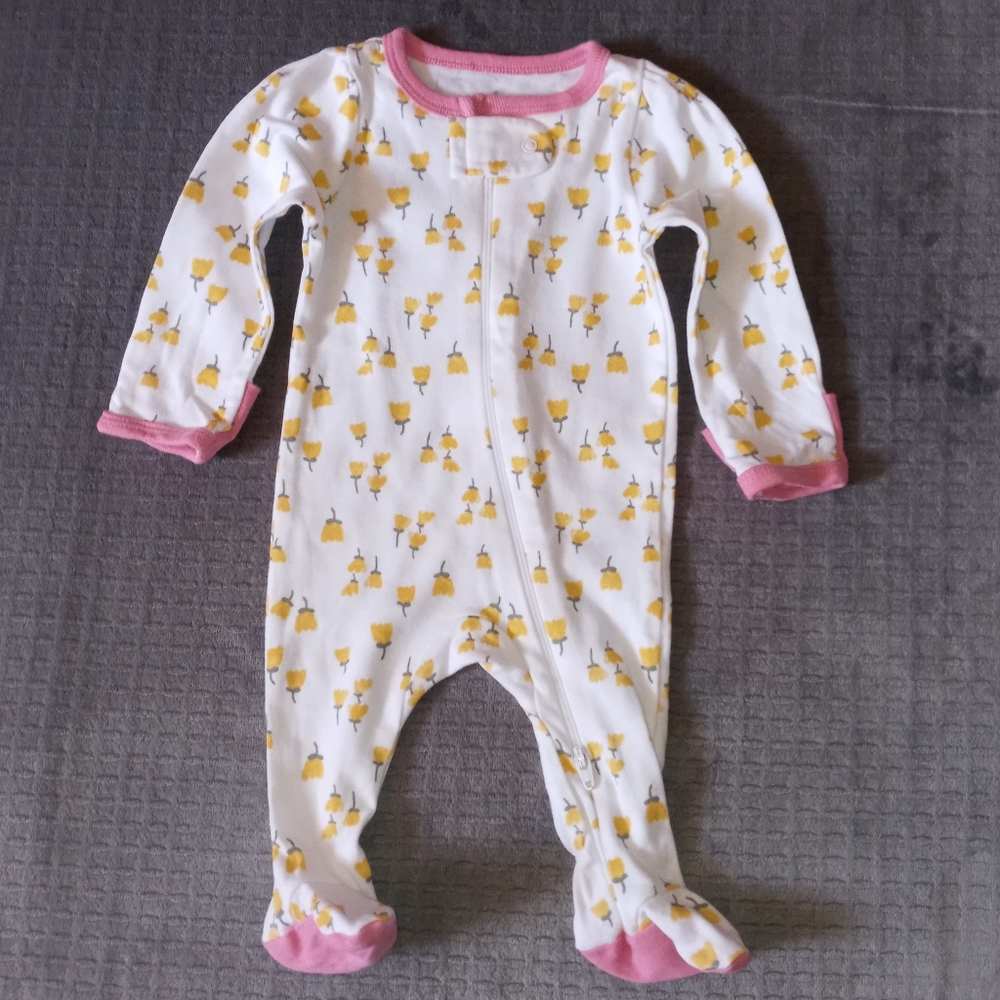😍SALE!😍 Cloud Island floral pajamas NB